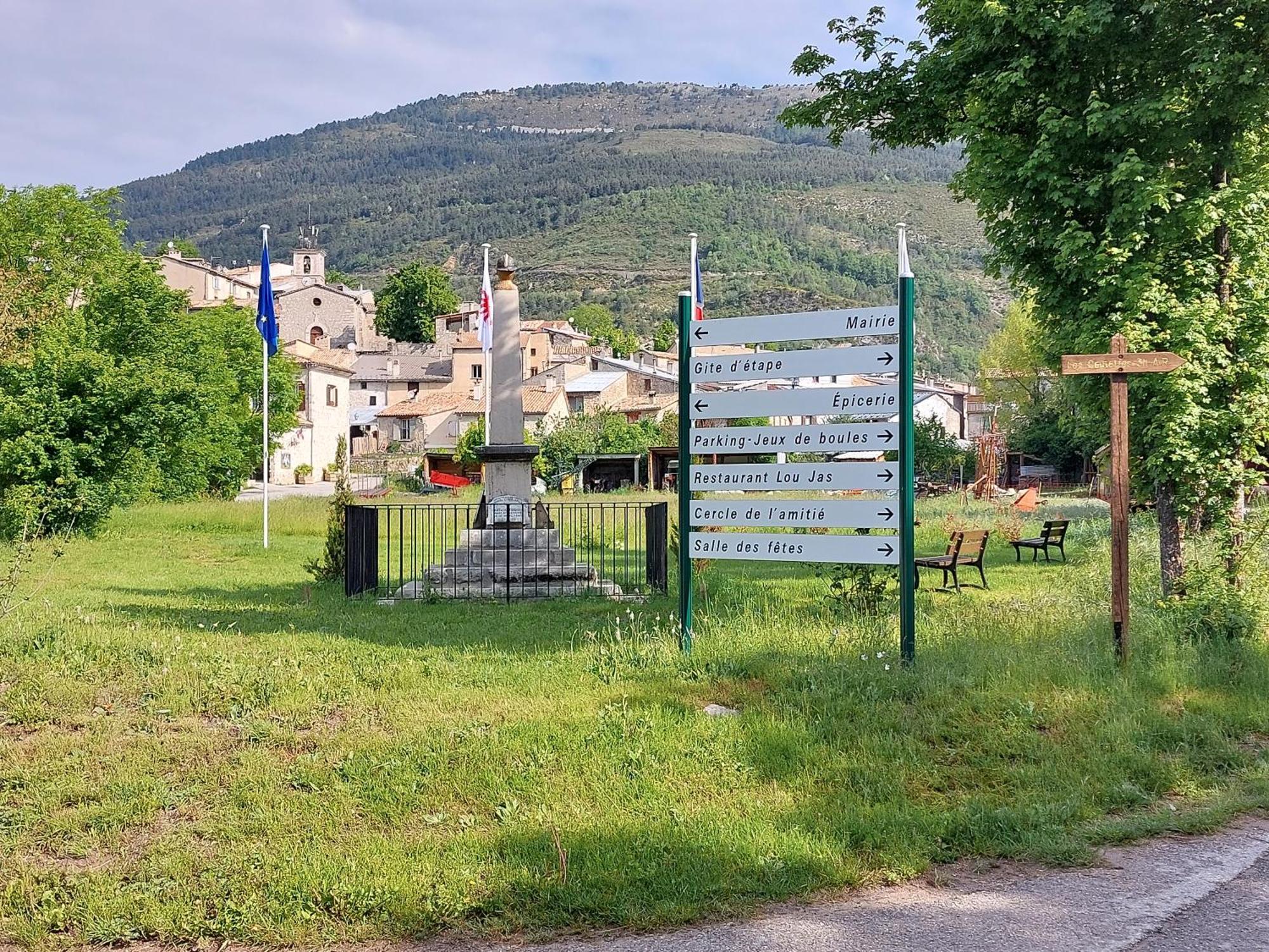 La Fischaumiere Bed & Breakfast Soleilhas Dış mekan fotoğraf
