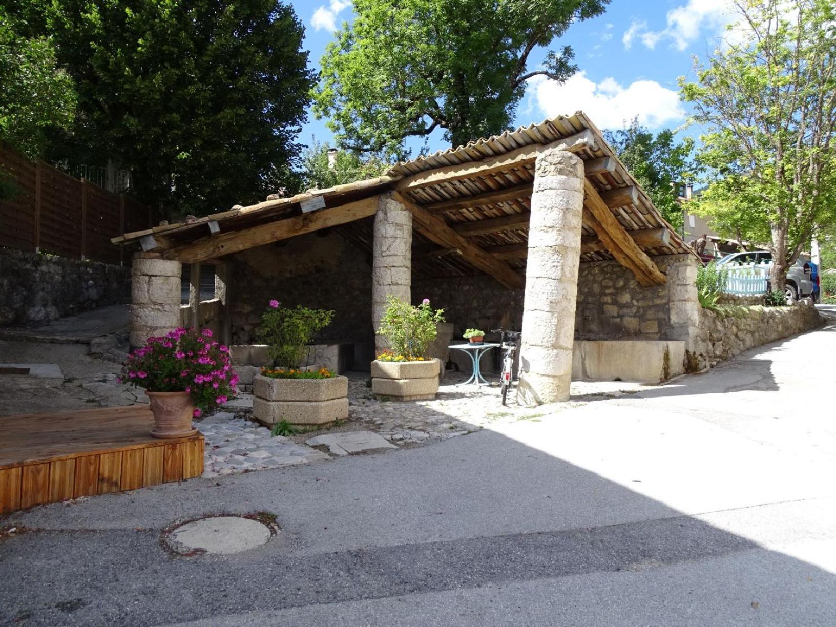 La Fischaumiere Bed & Breakfast Soleilhas Dış mekan fotoğraf