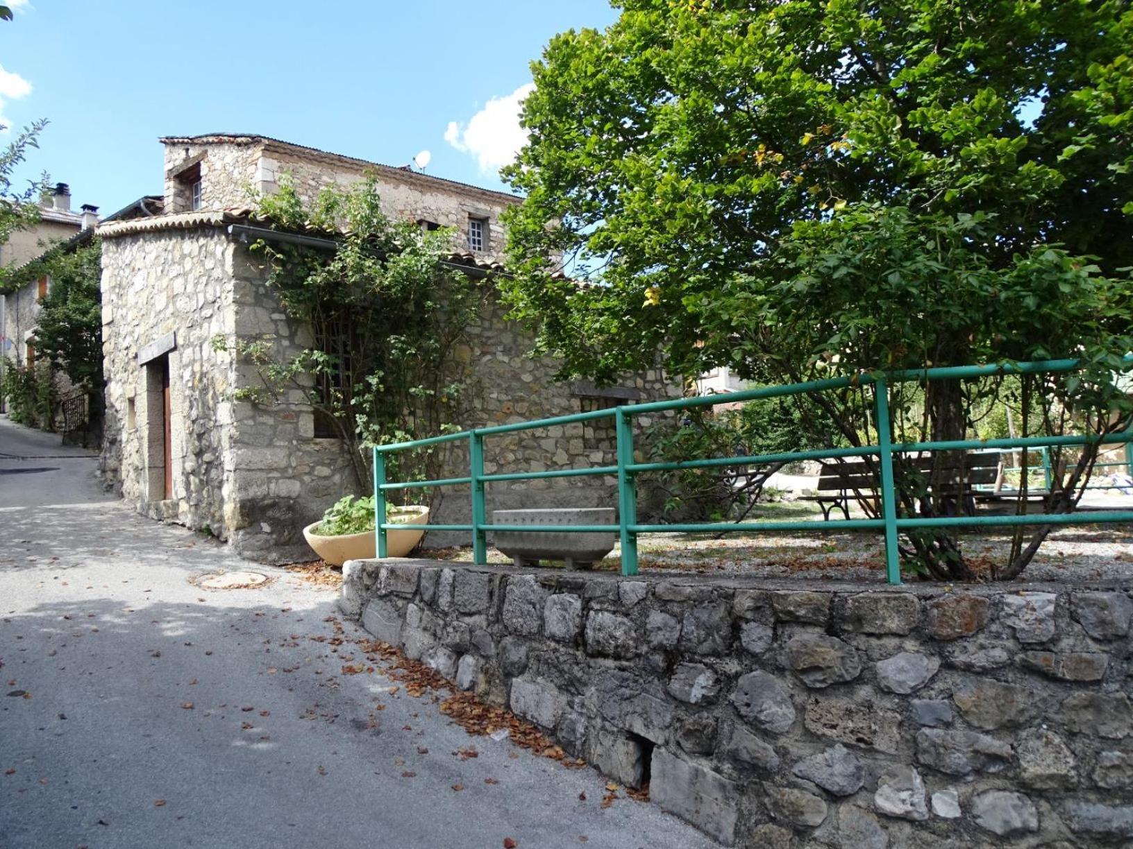 La Fischaumiere Bed & Breakfast Soleilhas Dış mekan fotoğraf